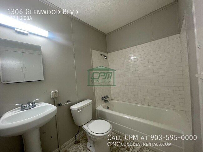 Building Photo - 1306 S Glenwood Blvd