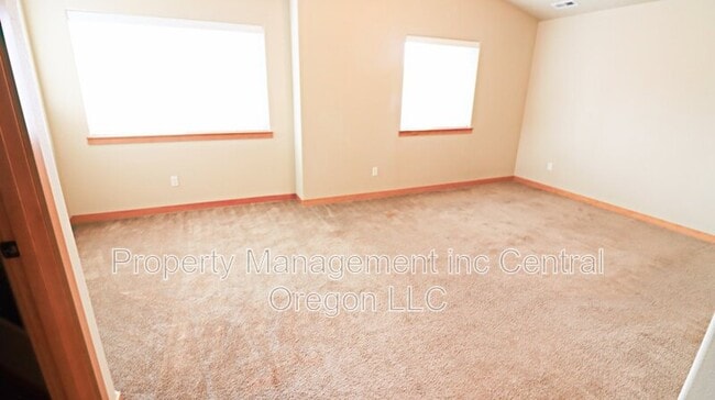 Building Photo - 20277 Knightsbridge Pl