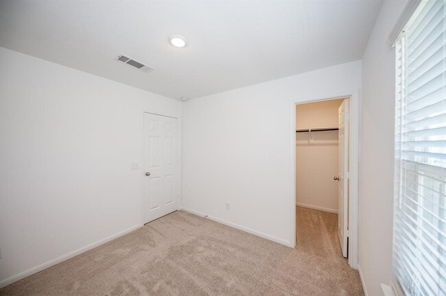 Building Photo - 6802 Hobby Wind Ridge Dr