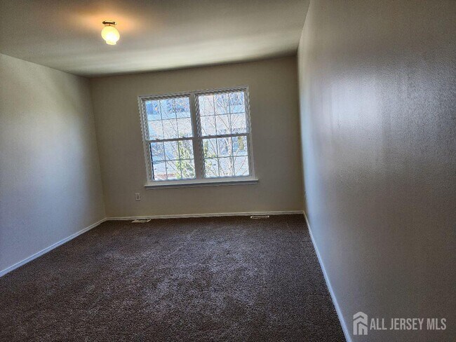 Building Photo - 4 Covington Ct