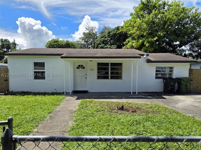 Building Photo - 760 NW 126th St