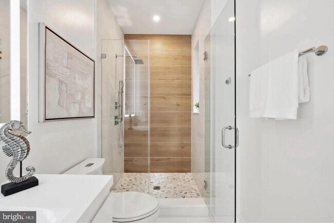 Building Photo - 2015 13th St NW