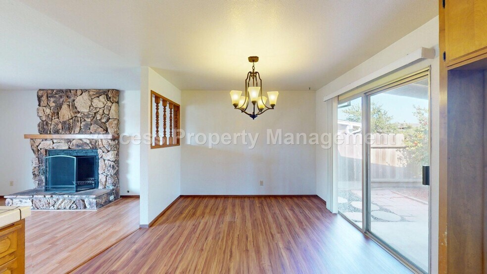 Building Photo - 20310 Coral Cir