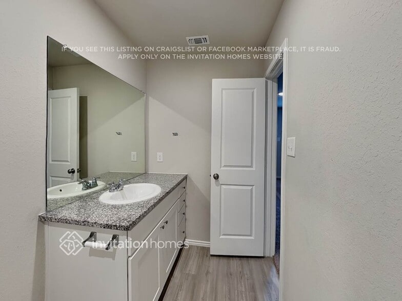 Building Photo - 5407 Verdugos Pl