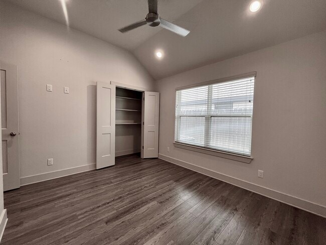 Building Photo - 6410 Stadium Dr
