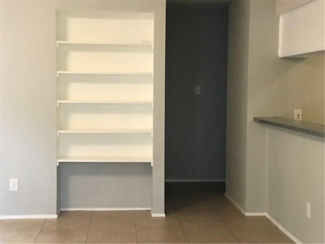 Building Photo - 4305 Acropolis Ct