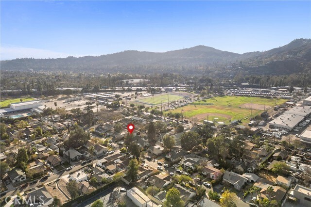 Building Photo - 2083 Parnell Way