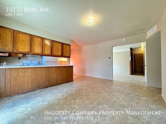 Building Photo - 10232 Bayo Ave