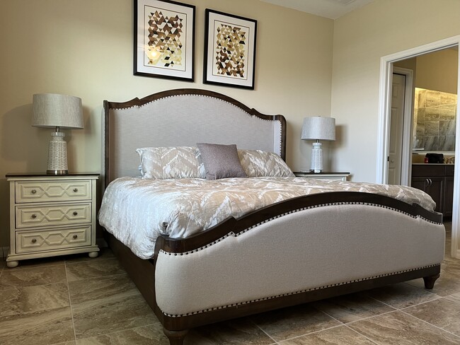 Main bedroom - 9887 SW 99th Loop