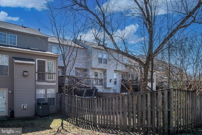 Building Photo - 4303 Cider Barrel Ct
