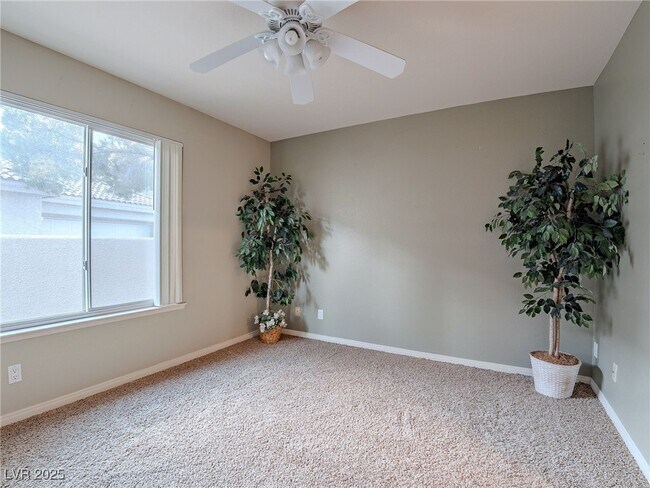 Building Photo - 2521 Seascape Dr