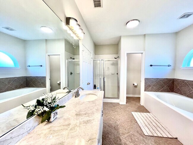 Building Photo - 17214 Horsetooth Canyon Dr