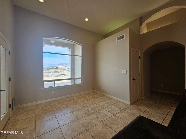 Building Photo - 6713 Capitan Ridge