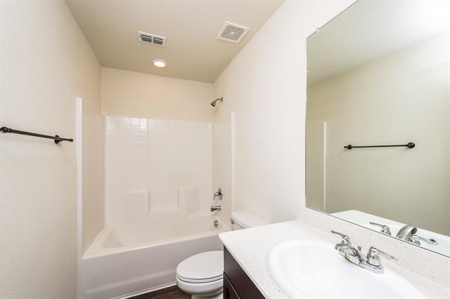 Building Photo - 4340 Johnstown Ln.