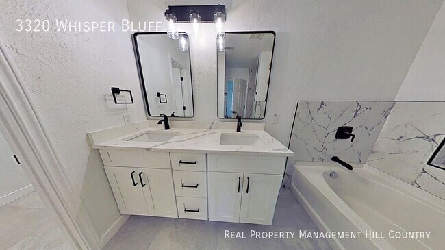 Building Photo - 3320 Whisper Bluff