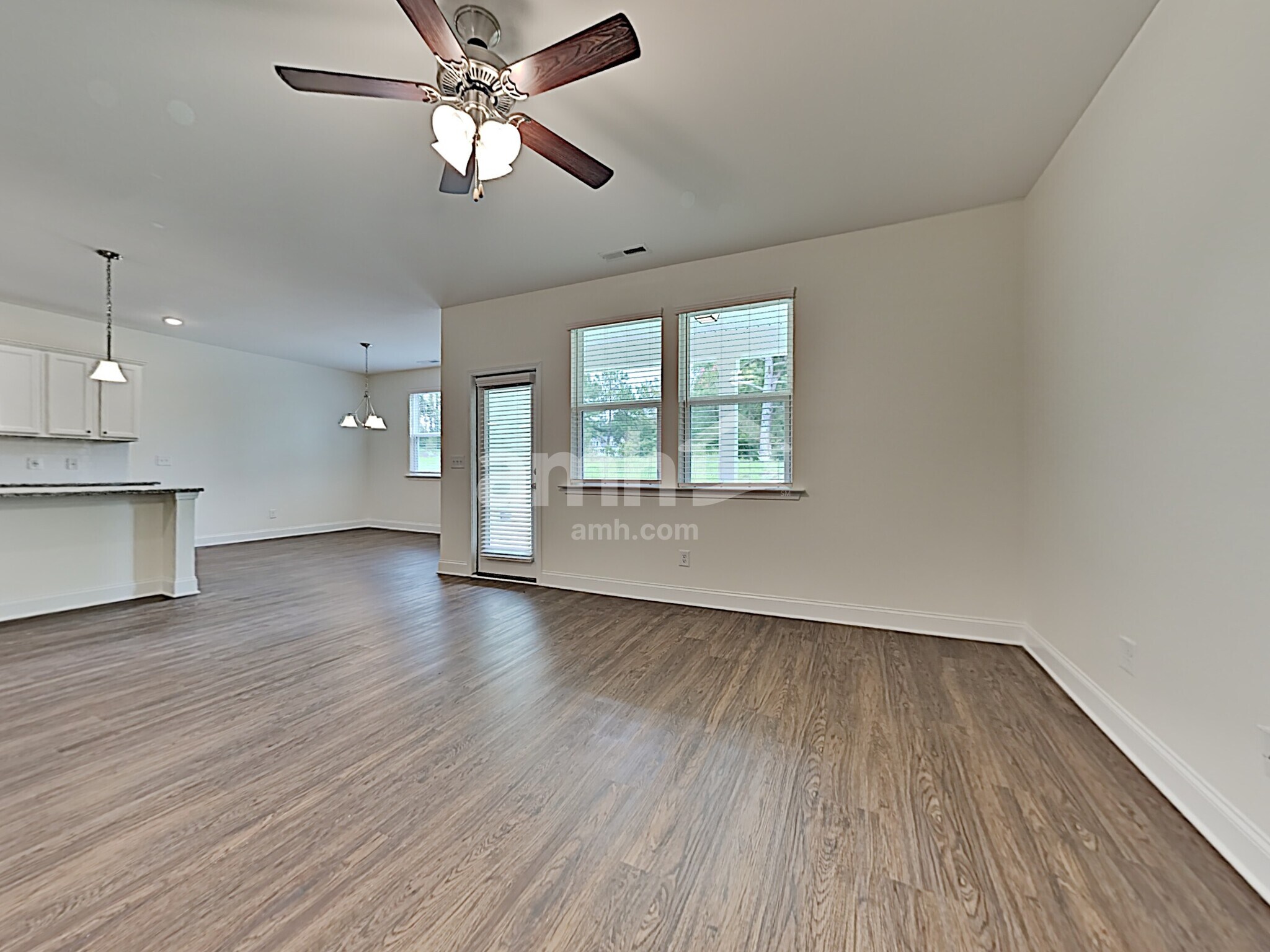 Building Photo - 147 Pullen Dr