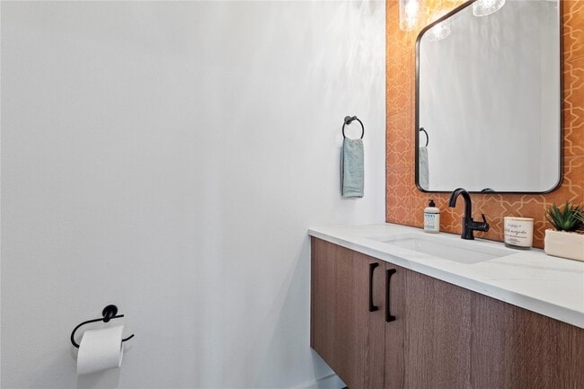 Building Photo - 506 Krebs Ln