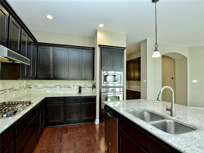 Building Photo - 104 Azimuth Dr