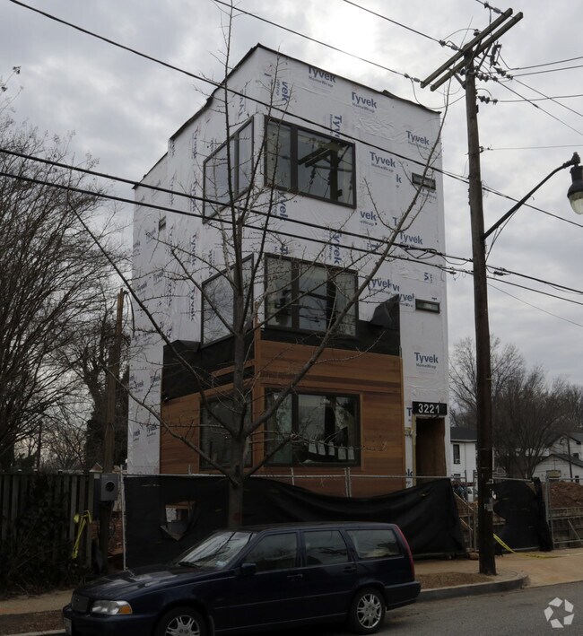 Jackson Place Flats 32053221 12th St NE Washington DC 20017