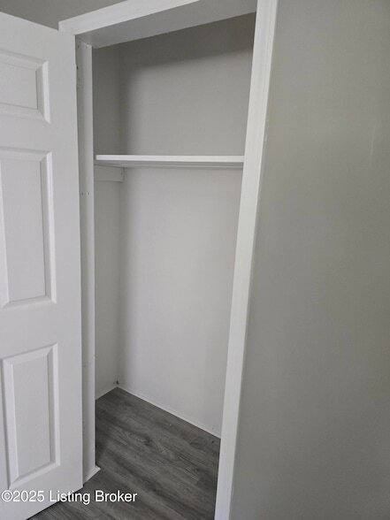 Building Photo - 3421 Shanks Ln