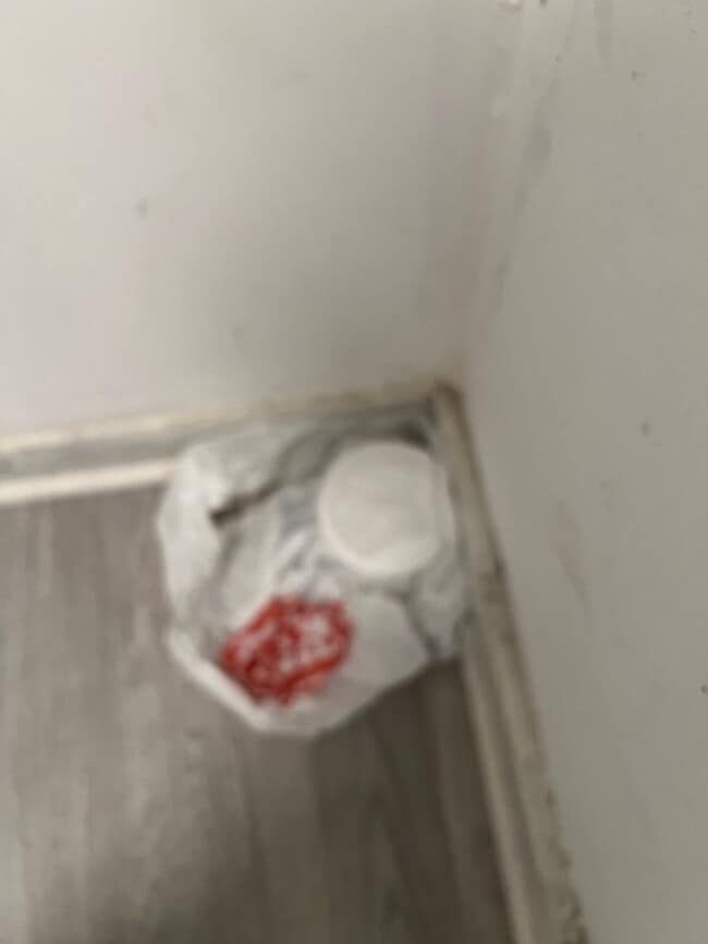 Building Photo - Charming 2BR Duplex in La Porte