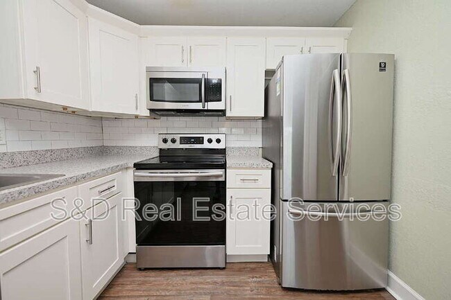 Building Photo - 3958 2nd St NW