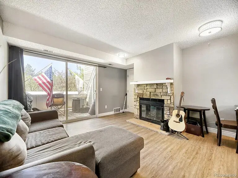 Building Photo - 5250 S Huron Way