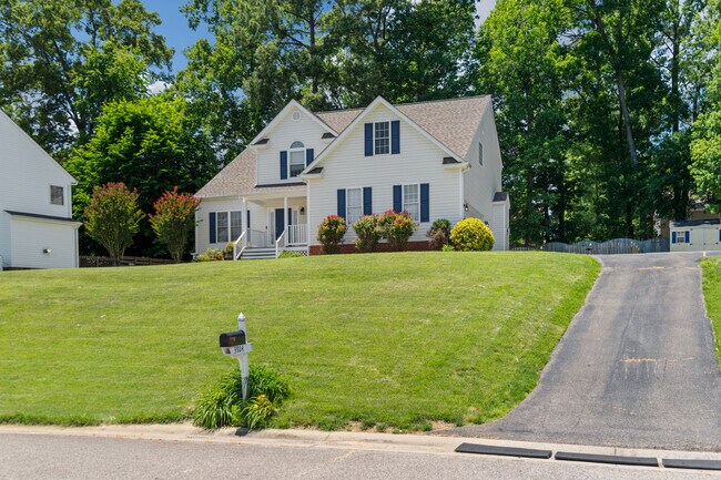 Building Photo - 3924 Liberty Point Dr