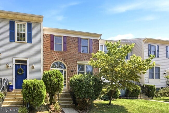 Building Photo - 6123 Joust Ln