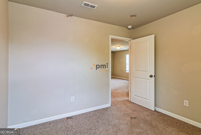 Building Photo - 1710 Hannah Ct