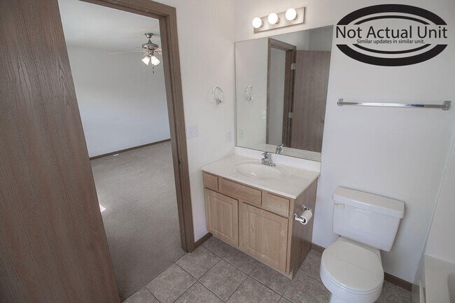 Building Photo - 1615 Citadel Dr