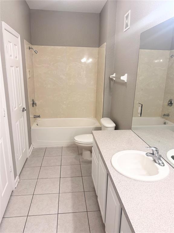 Building Photo - 6240 Contessa Dr