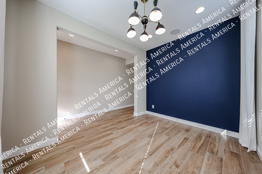 Building Photo - 1400 Flintlock Dr