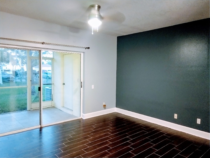 Building Photo - 211 Countryside Key Blvd