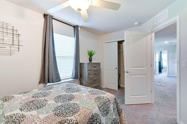 Building Photo - 5443 Elmview Xing