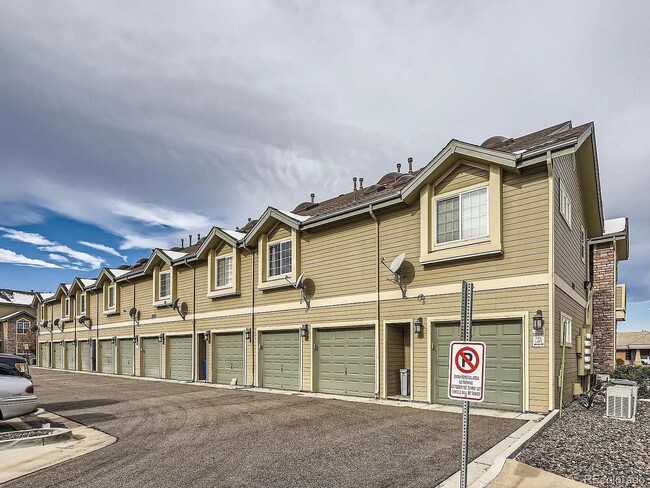 Building Photo - Loft Condo in Littleton