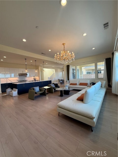 Building Photo - 652 Desert Willow Rd