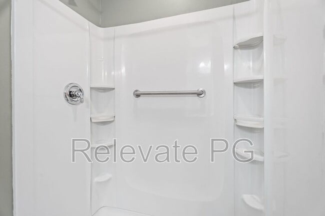 Building Photo - 6771 S Grand Brook Cir