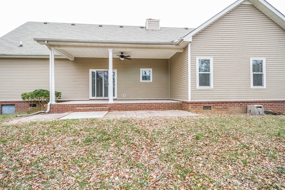 Building Photo - 2913 Waywood Dr