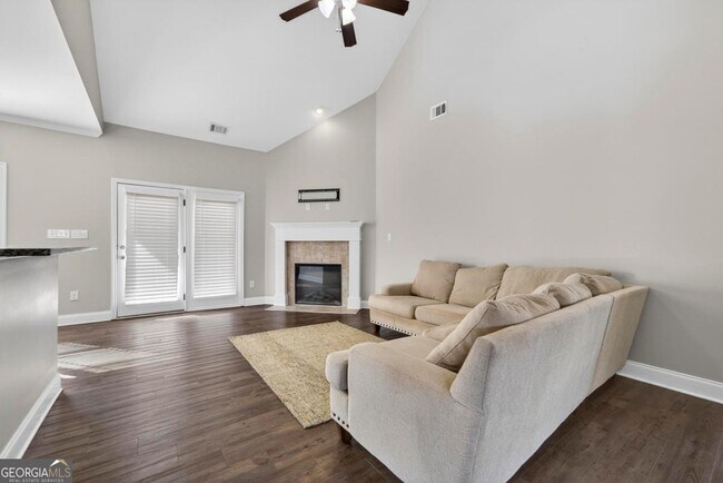 Building Photo - 180 Hunters Chase Ct