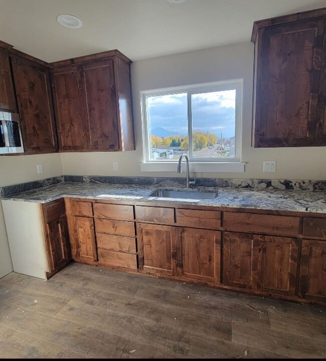 Building Photo - 7858 28th St