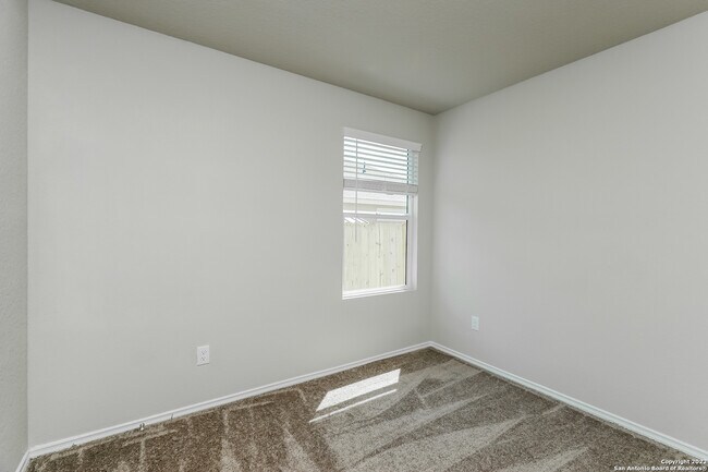 Building Photo - 10634 Borlaug St