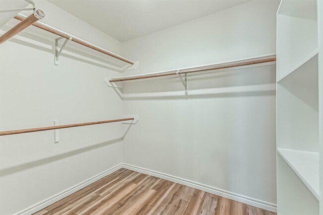 Building Photo - 15027 Winding Black Cherry Ln