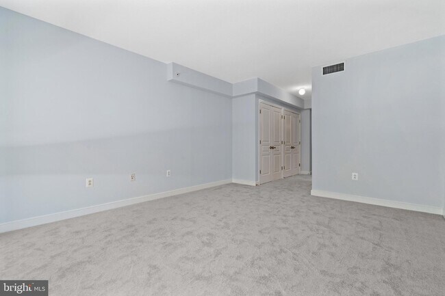 Building Photo - 631 D Street NW