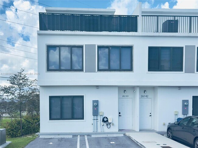 Building Photo - 26144 SW 146th Ct