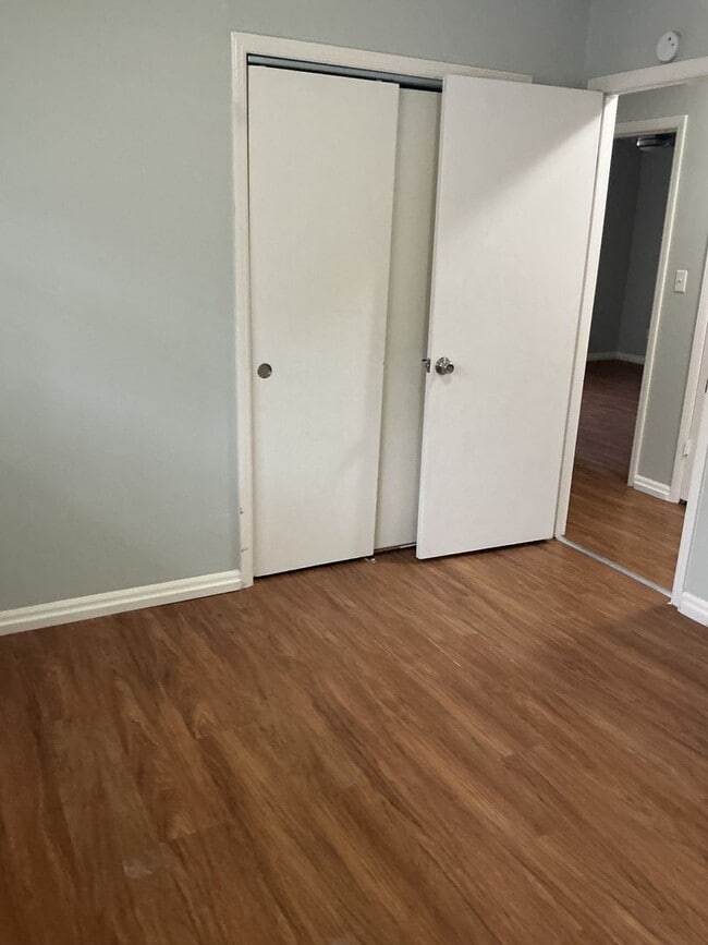 Building Photo - NOW AVAILABLE!  COME SEE ME!! CLAIM ME FIR...