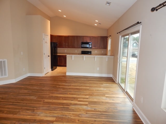 Building Photo - 305 Sliding Rock Dr