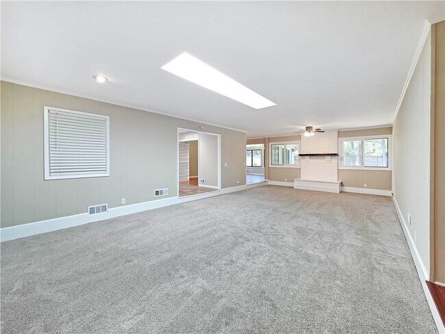 Building Photo - 1273 Murdock Rd