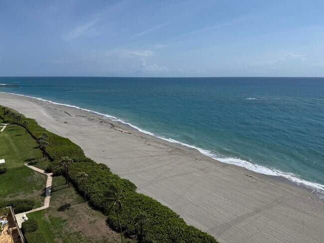 Building Photo - 100 Ocean Trail Way