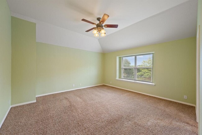 Building Photo - 1006 Shadow Valley Cove